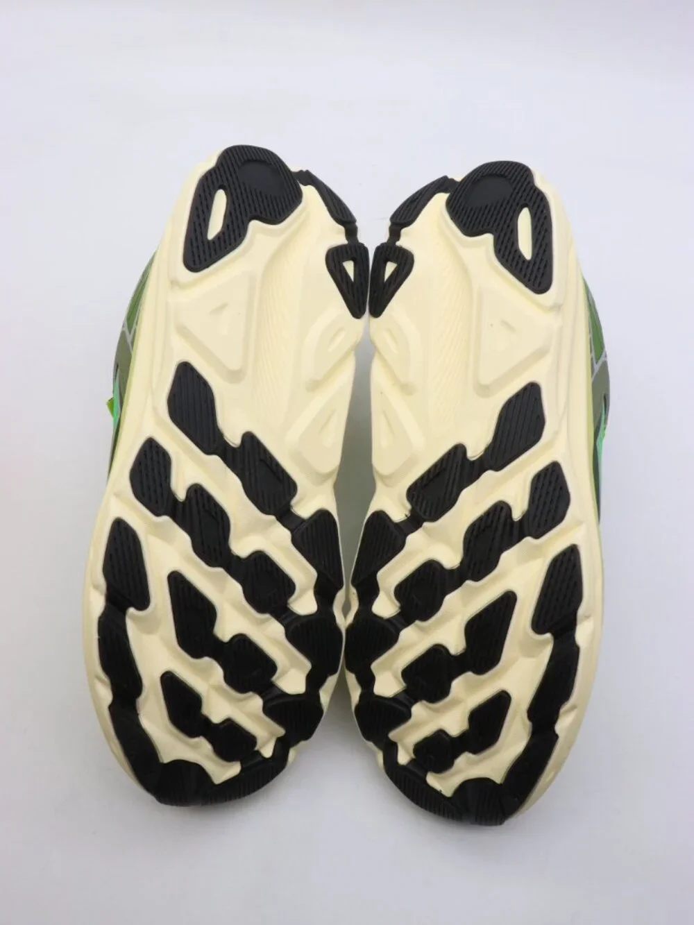 Hoka One One Clifton One 9 X Supervsn Men's 14 Mantis Green Athletic Sneakers